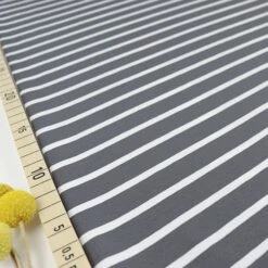 Bio Jersey Stoff Mit Streifen Mausgrau Weiß Als Ringeljersey