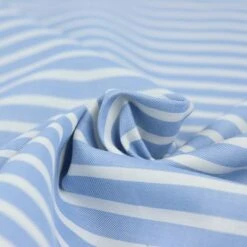 Bio Chambray Streifen Himmelblau Von Amandine Cha -STOFFBIOTOP Verkäufe Himmelblau von Amandine Cha Bio Chambray 1346 3