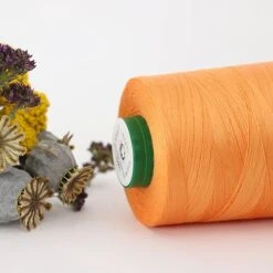 Nähgarn Orange 100% Bio Baumwolle Scanfil 5000m Kone -STOFFBIOTOP Verkäufe Orange 100 Bio Baumwolle Scanfil 5000m 987 1