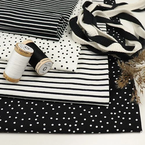 Bio Jersey Stoff Dotties Schwarz Von Stoffonkel 5 Bio Jersey Stoff Dotties Schwarz Von Stoffonkel – Bild 3