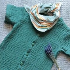 Bio Jersey Stoff Weiß Mit Streifen In Pastellgrün Und Ocker Als Ringeljersey -STOFFBIOTOP Verkäufe mit Streifen in pastellgruen und ocker 1706 4